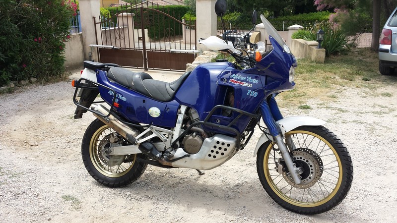 Africa Twin 1a.jpg